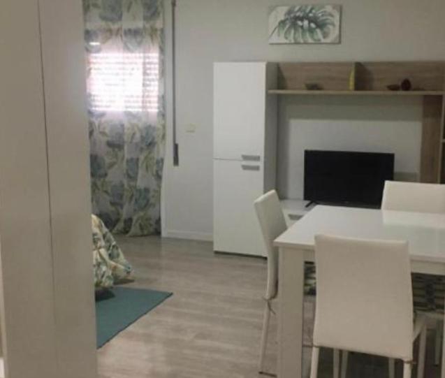 Estudio Vila Praia De Ancora Bagian luar foto